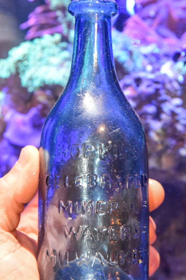 Hopkins mineral water Milwaukee pontiled bottle